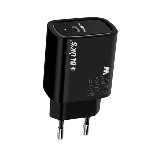 Bluks 25W Wall Charger BX-622 With USB-C To USB-C Cable